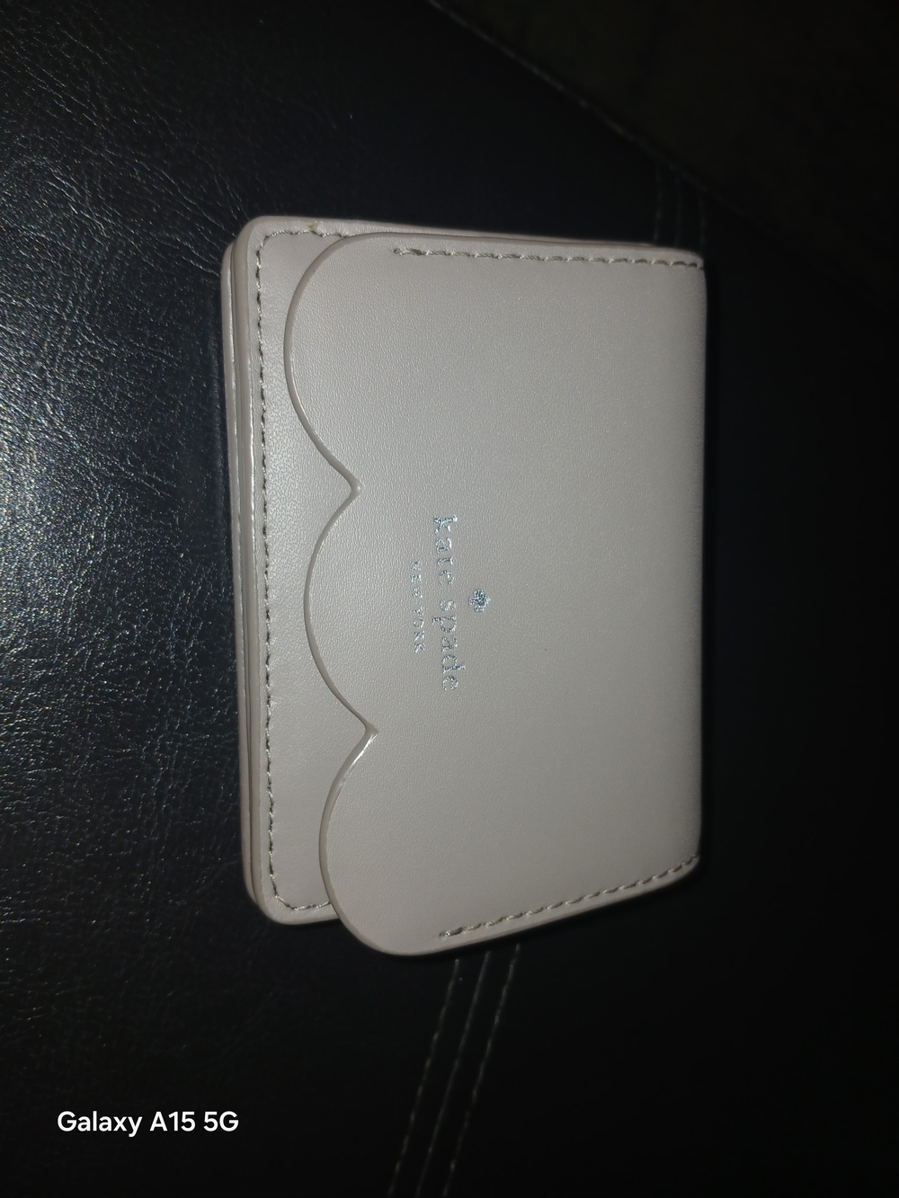 Brand New Kate spade scalloped cardholder in Gray